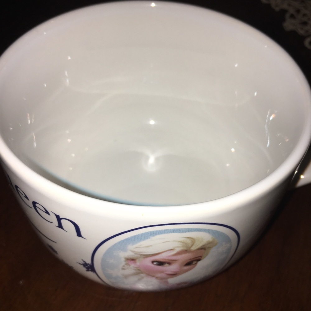 Large Ceramic Bowl - Picture 3 of 5